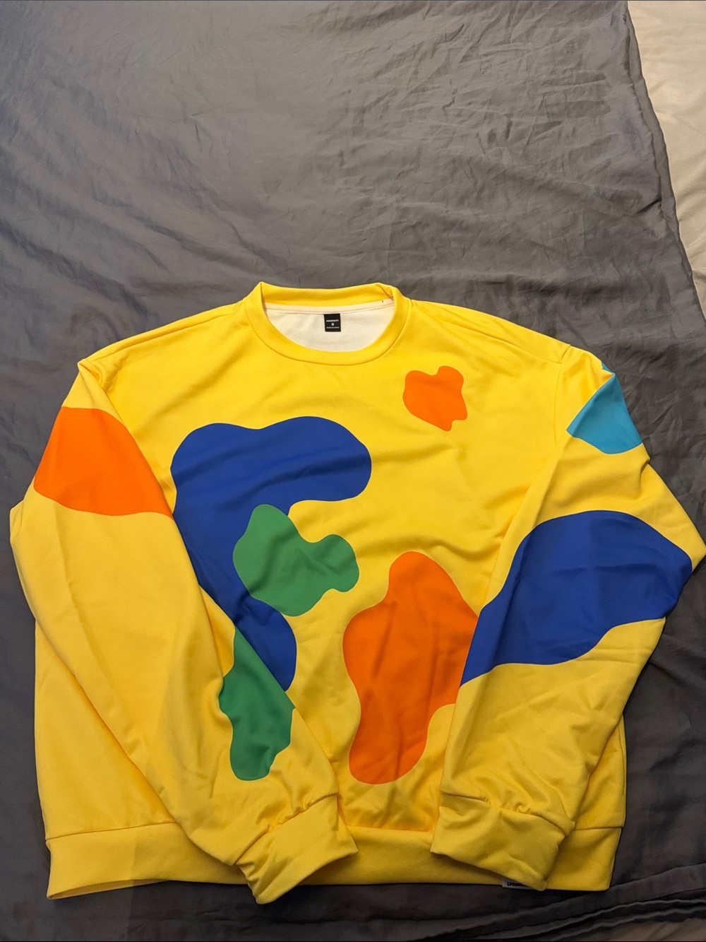 Manifinity Yellow / Colored Spotted Crewneck